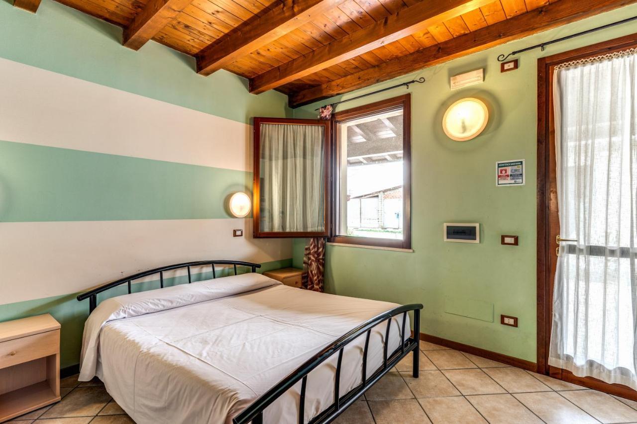 קסטיליונה דלה סטיביירה Agriturismo Pozzo Fiorito מראה חיצוני תמונה